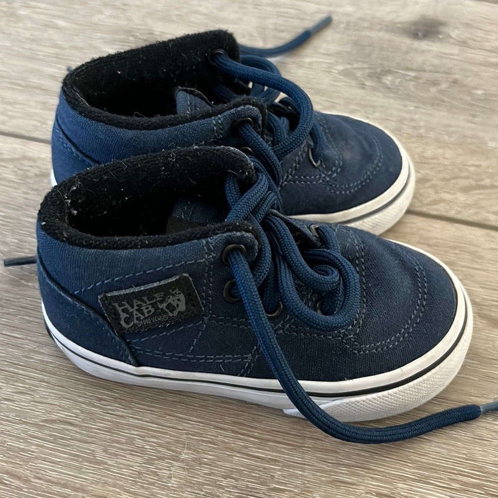 Vans toddler half cab shoes